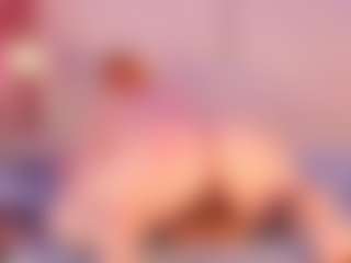 Live cam show with Julia Davis - Young Adult on Dare Cams