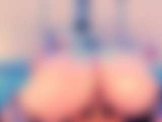 Julia Davis's Live Sex Cam Show