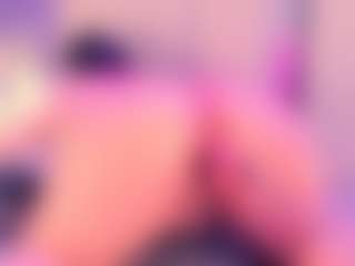 Live cam show with Julia Davis - Facefuck on SinfulBabes