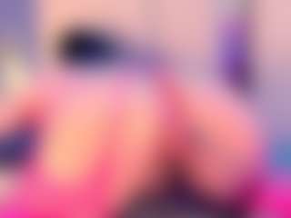 Julia Davis's Live Sex Cam Show