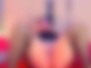 Julia Davis's Live Sex Cam Show