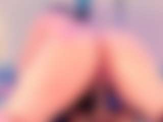 Julia Davis's Live Sex Cam Show