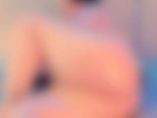 Live cam show with Julia Davis - Roleplay on mypornchat.com