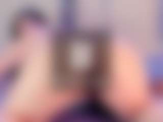 Live cam show with Julia Davis - Fuck Machine on Camsoda