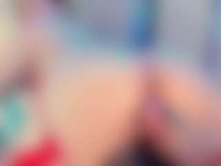 Live cam show with Julia Davis - Bdsm Young Adult on Camming Site