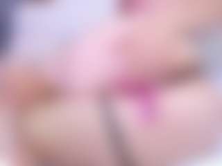 Live cam show with MelanieKlaus - Role Play on Camsoda