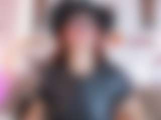 MelanieKlaus's Live Sex Cam Show