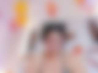 MelanieKlaus's Live Sex Cam Show
