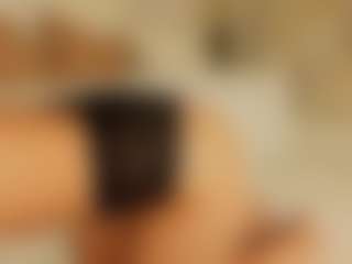 Live cam show with Rima-Rafferty - Brown Hair on Camsoda