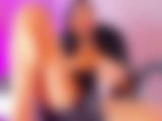 Live cam show with Sofia-dollx - Cumshot on liverealitysex.com