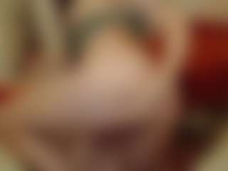 Live cam show with SophieFantasys - Spank on Camsoda