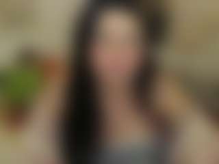 Live cam show with SophieFantasys - Lean on Milfs Live