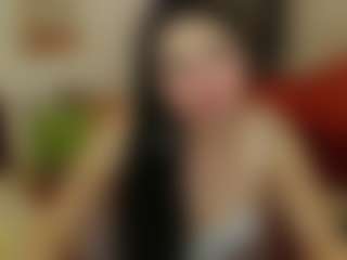 Live cam show with SophieFantasys - Brown Eyes on UwU Esports