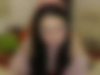 Live cam show with SophieFantasys - Nipple Piercings on livesuperchat.net