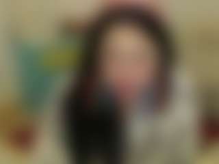 Live cam show with SophieFantasys - Dutch on madthumbs
