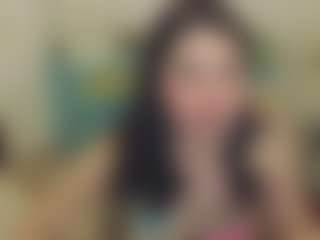 Live cam show with SophieFantasys - Muscular on Gym Cam Girls
