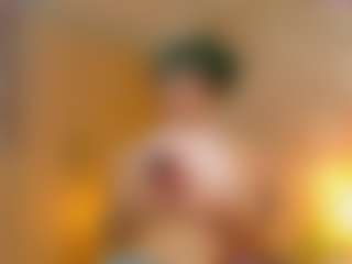 Live cam show with StarFireX - Small Tits on Chatstar