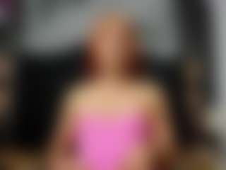 Live cam show with StarFireX - Tease on Dare Cams