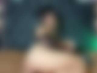Live cam show with StarFireX - Smoking on SinfulBabes