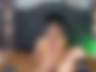Live cam show with StarFireX - Smoking on Hubzter Live