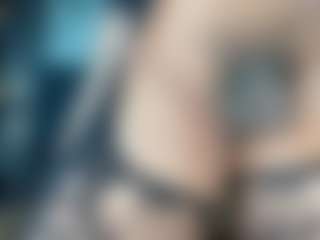 Live cam show with StarFireX - Teen (18+) on Camsoda