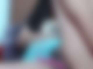 Live cam show with CarolinaAngel - Small Tits Mature on Milfs Live