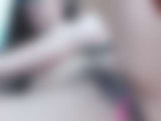 CarolinaAngel MILF webcam performer live streaming