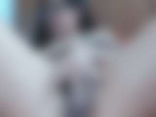 Live cam show with CarolinaAngel - Middle Aged on Camsoda