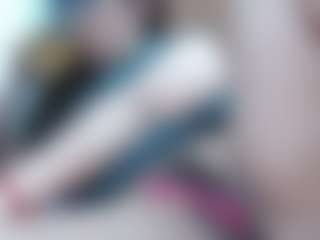 Live cam show with CarolinaAngel - Flashing on luckytryst.com