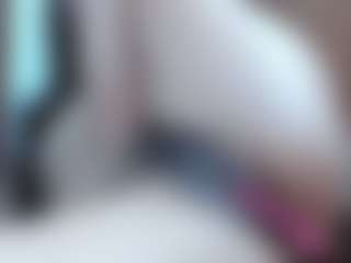 Live cam show with CarolinaAngel - Shaved Pussy on hotwifechat.live