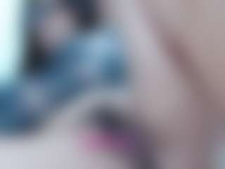 Live cam show with CarolinaAngel - Spank Mature on CamSodaAdn