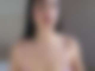 Live cam show with CelesteTailor - Flashing on SpunkLive
