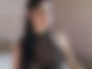 Live cam show with CelesteTailor - Teen (18+) on makecum.org