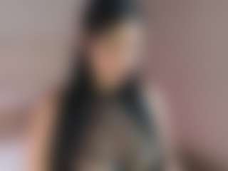 Live cam show with CelesteTailor - BBW Teen (18+) on UwU Esports
