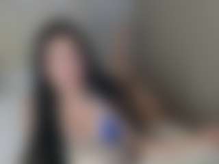 Live cam show with CelesteTailor - Spank Brown Hair on Livezox