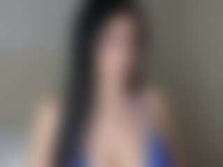 Live cam show with CelesteTailor - Shaved Pussy on camgirlchat.live