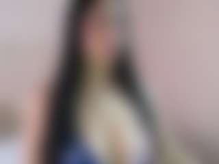 Live cam show with CelesteTailor - Curvy Teen (18+) on camwithhim.com