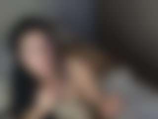 Live cam show with CelesteTailor - Fingers on Mixed Magazine Live