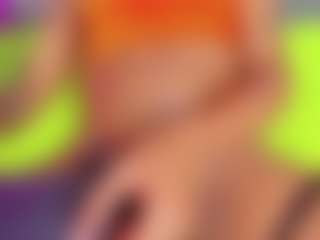 LuciaSex's Live Sex Cam Show