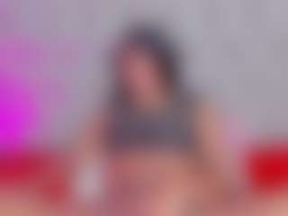 Live cam show with LuciaSex - HD on xxxlivecams.org