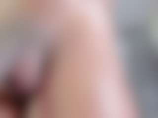 LuciaSex's Live Sex Cam Show