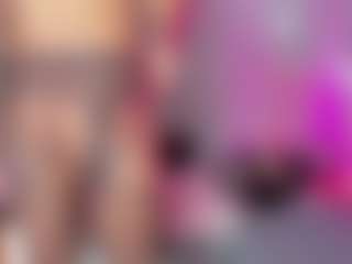 LuciaSex's Live Sex Cam Show