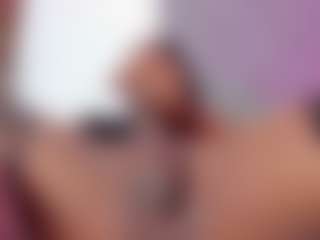 Live cam show with LuciaSex - White on Camming Site | colombia