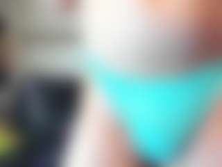 Misssmolly1's Live Sex Cam Show