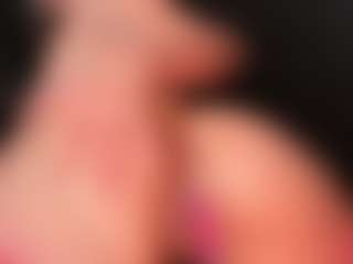 Live cam show with Candyxpeach - Petite on justonemore.cc