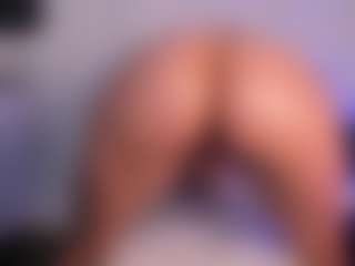 Candyxpeach's Live Sex Cam Show