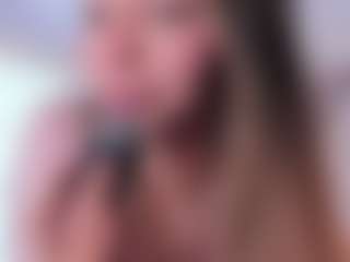 Candyxpeach's Live Sex Cam Show