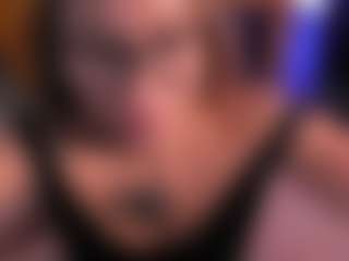Live cam show with Candyxpeach - Bedroom on Camsoda