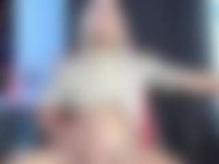 SweetAllisonZ's Live Sex Cam Show