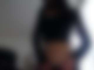 Live cam show with Maria - Big Ass Teen (18+) on MyBangCams